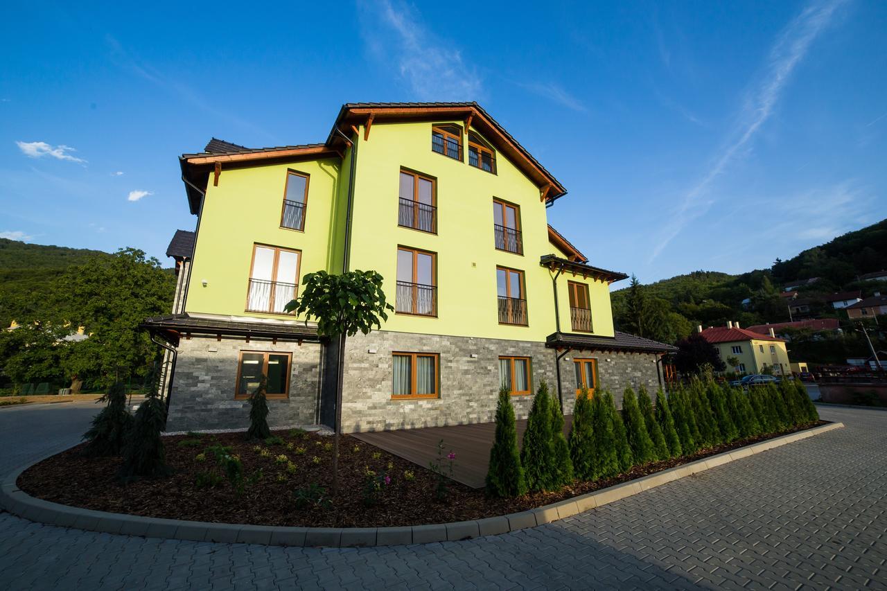 Hotel Daro Banská Štiavnica Kültér fotó